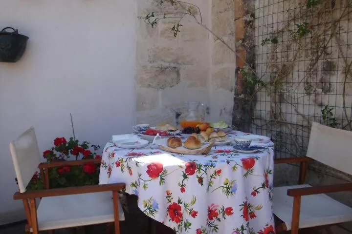 Le Volte Di San Leonardo Apartman Lecce 0*,  Olaszország